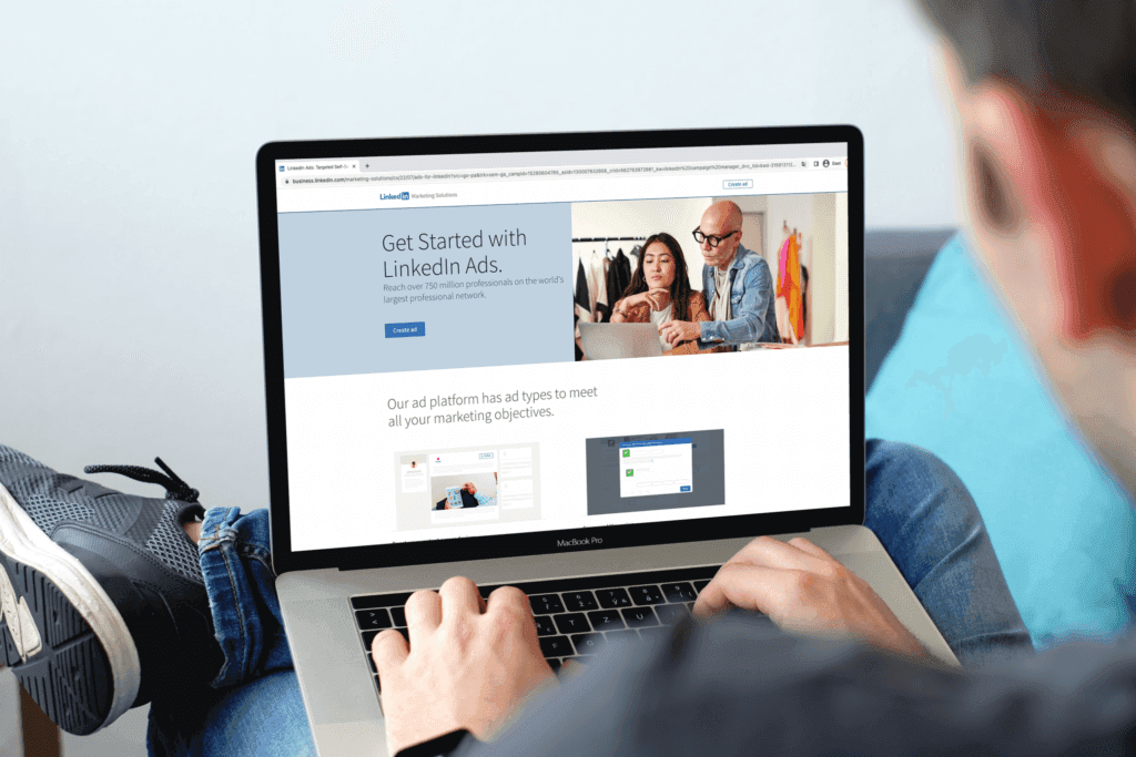 How do you create a LinkedIn ad that converts?