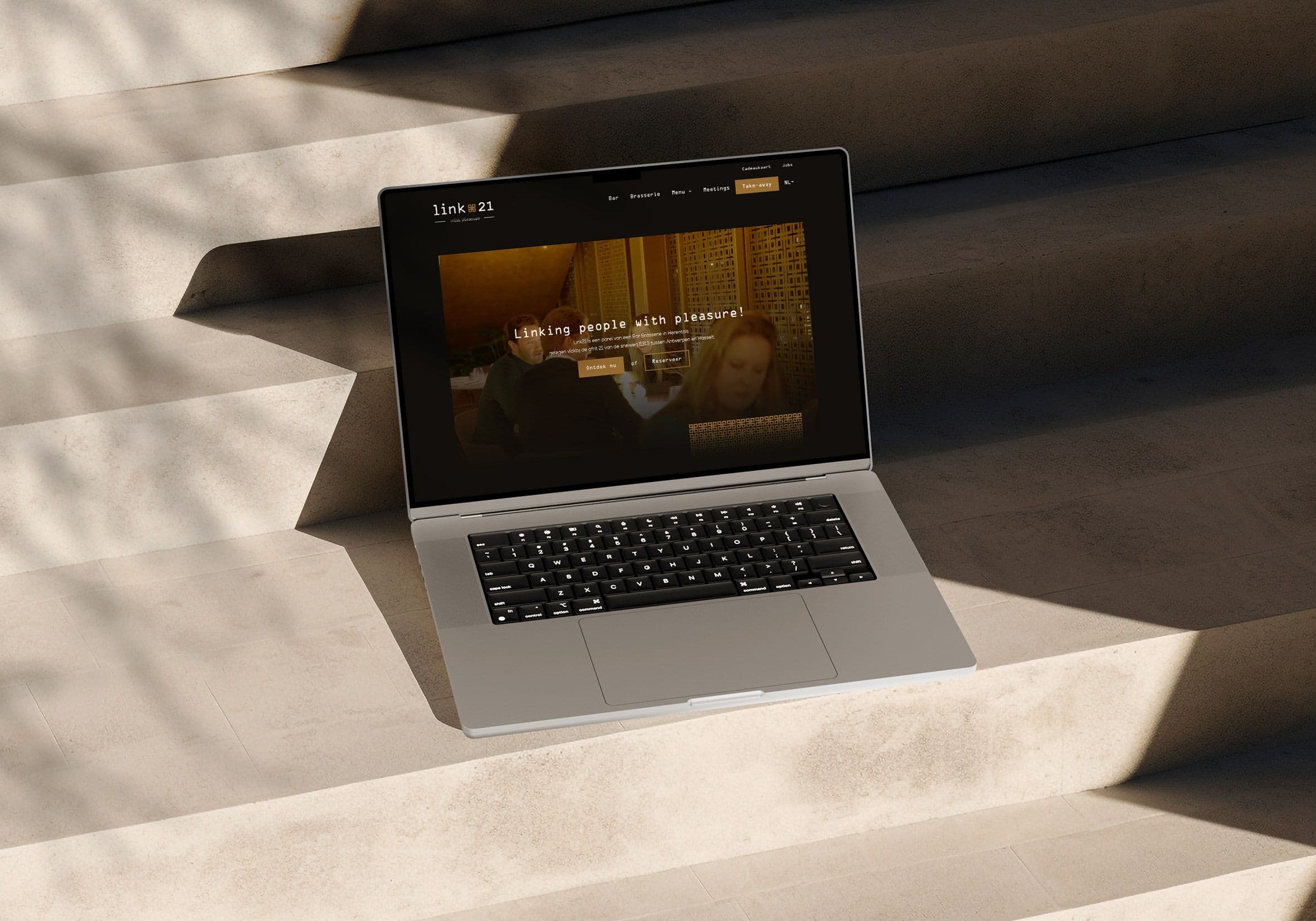 A website that perfectly matches the link21 experience